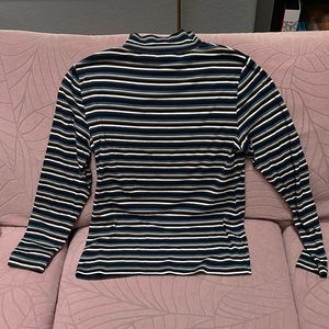Striped long sleeve turtle neck, soft and stretchy